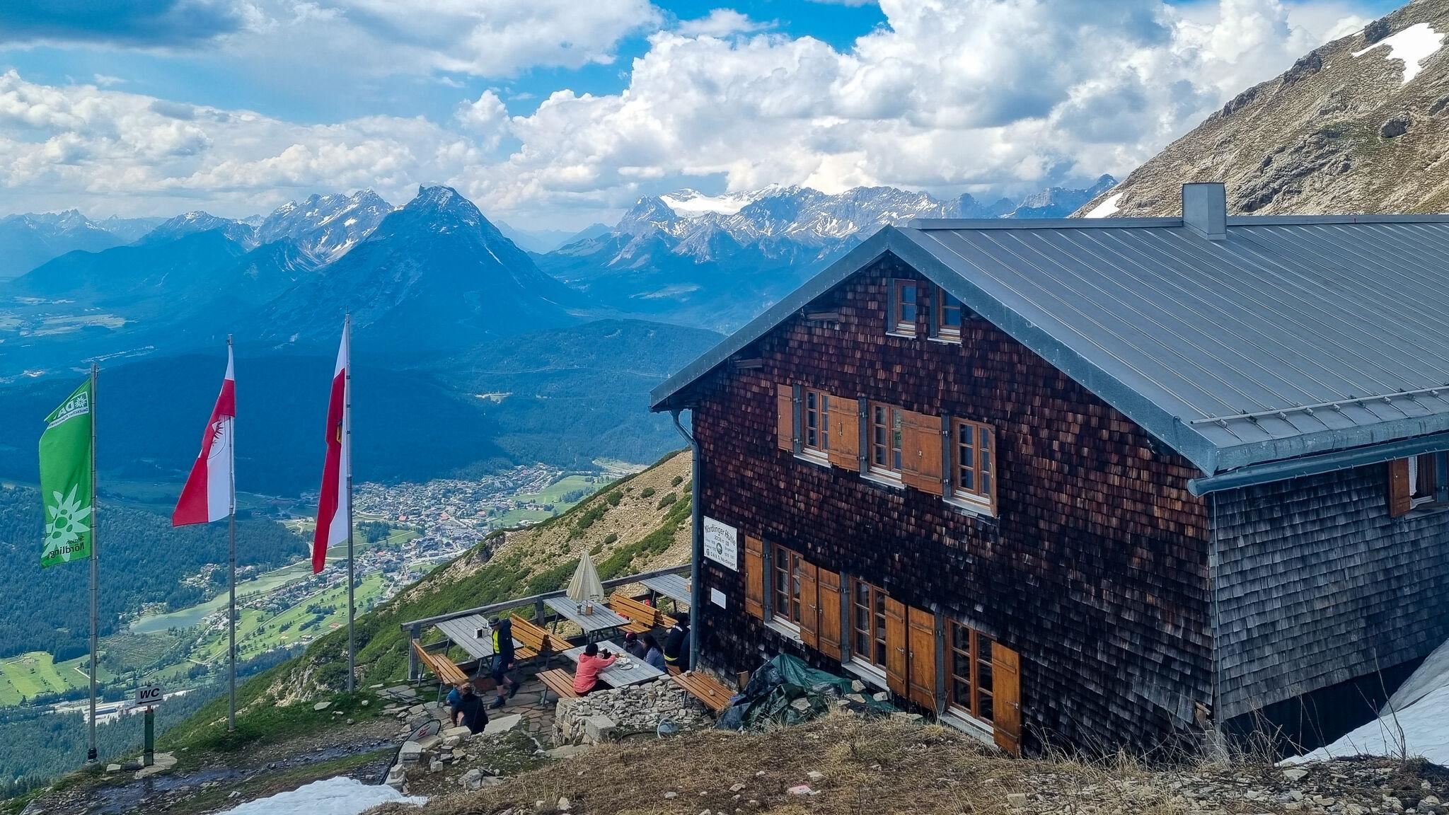 Nördlinger Hütte