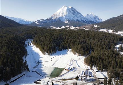 Drohnenaufnahme Weidachsee im Winter