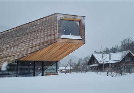 Infozentrum & Holzerhütte im Winter