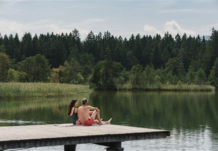 Paar am Wildsee in Seefeld