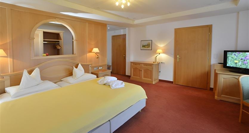 Room "Royal" Geigenbühel
