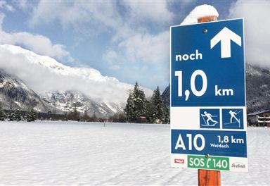Signposting of the A10 Weidach cross-country trail