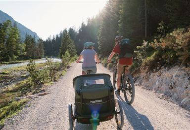 Biketour mit Kinderanhänger im Hinterautal