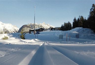 High-altitude cross-country ski trail Leutasch-Wildmoos at Katzenkopf