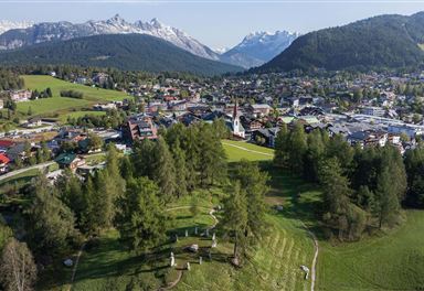 Seefeld mit Pfarrhügel