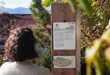 Infotafel am Friedenswanderweg