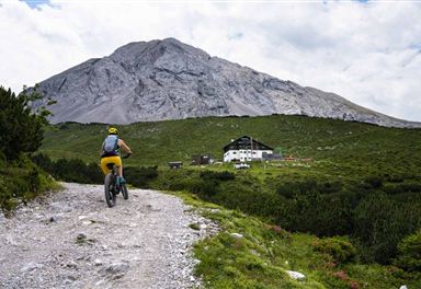 Biketour zur Pfeishütte