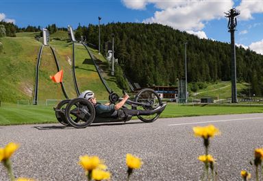 Handbikers on the scooter track