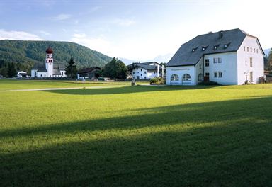 Pfarrkirche und Ganghofermuseum Leutasch