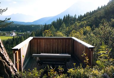 Aussichtsplattform am Höhenweg Leutasch