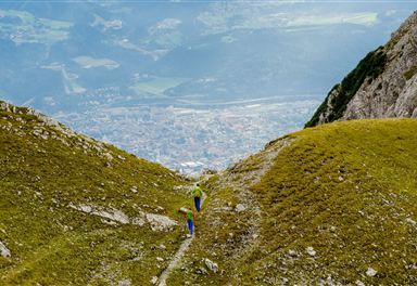 innsbruck_goetheweg_von_hallerangerhaus_nach_innsbruck_adlerweg_etappe_12_tirol_werbung_herbig_hans_innsbruck_1.jpg