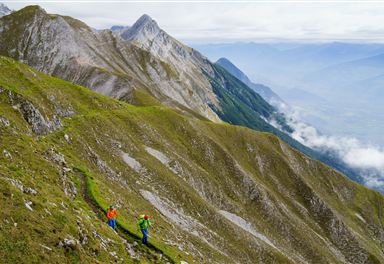 innsbruck_goetheweg_von_hallerangerhaus_nach_innsbruck_adlerweg_etappe_12_tirol_werbung_herbig_hans_innsbruck_2.jpg
