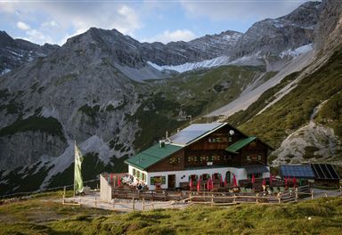 innsbruck_karwendel_pfeishuette_tirol_werbung_schwarz_jens_innsbruck_1.jpg