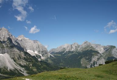 Karwendel, Adlerweg, Etappe 10_Tirol Werbung_Fuchs Benjamin_Keine Ortsangabe (1).jpg