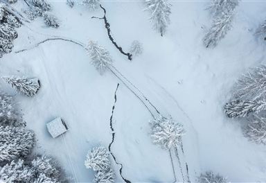 Winter hiking trail Katzenloch from above