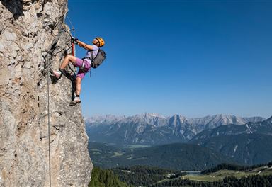 Klettern am Thyrsus-Klettersteig