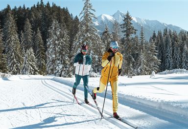 Cross-country skiing in Wildmoos Seefeld