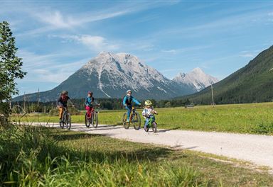 Cycling in the Leutaschtal valley