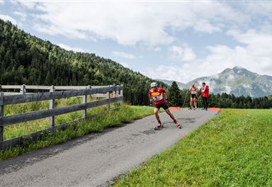 Roller skiing training in Seefeld