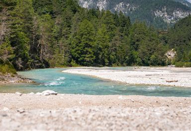 Isarstrand bei Scharnitz