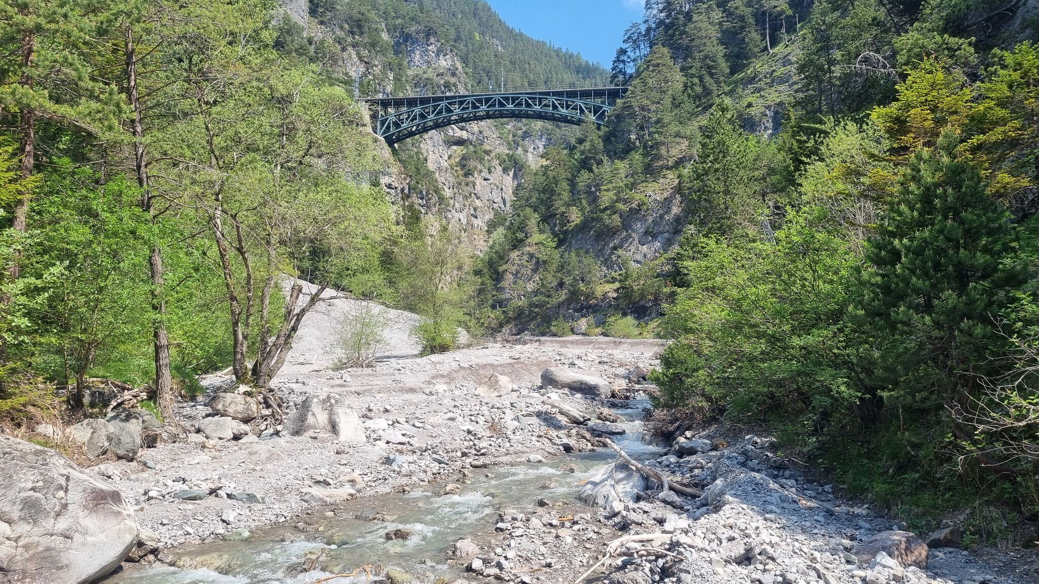 Wanderung durch die Schlossbachklamm