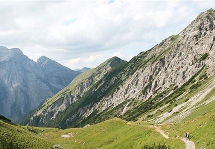 Adlerweg-Etappe 10: Falkenhütte – Karwendelhaus