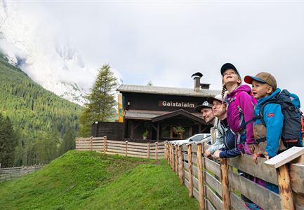 Hike to the Gaistalalm & Tillfussalm alpine hut